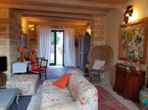 1600 Old Mill Villa whit pool - Artemisia Homes